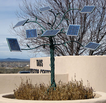 Photo - Tree sculpture with solar panels for 'leaves'