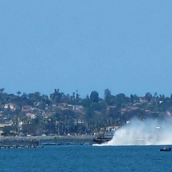 Photo: Hovercraft in San Diego bay